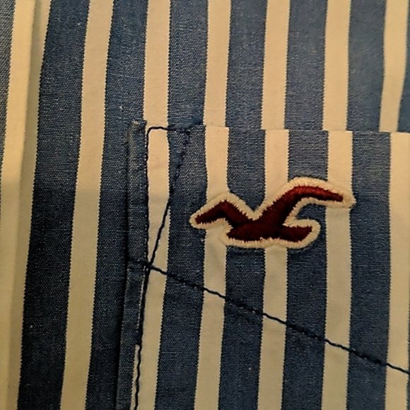 HOLLISTER - Picture 3 of 5